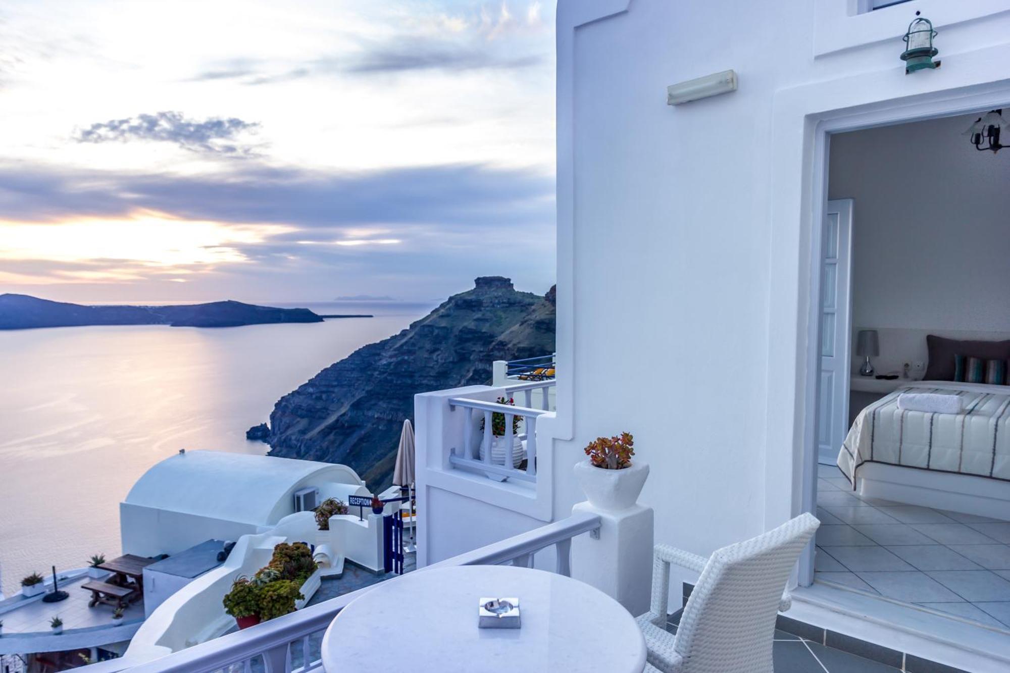 Santorini View Studios - Firostefani Caldera Ngoại thất bức ảnh