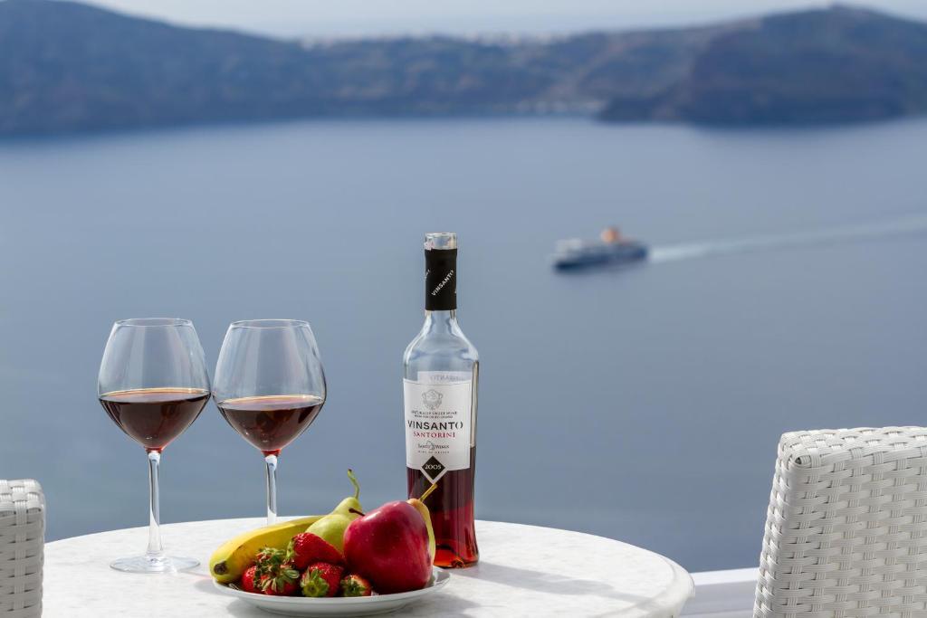 Santorini View Studios - Firostefani Caldera Ngoại thất bức ảnh