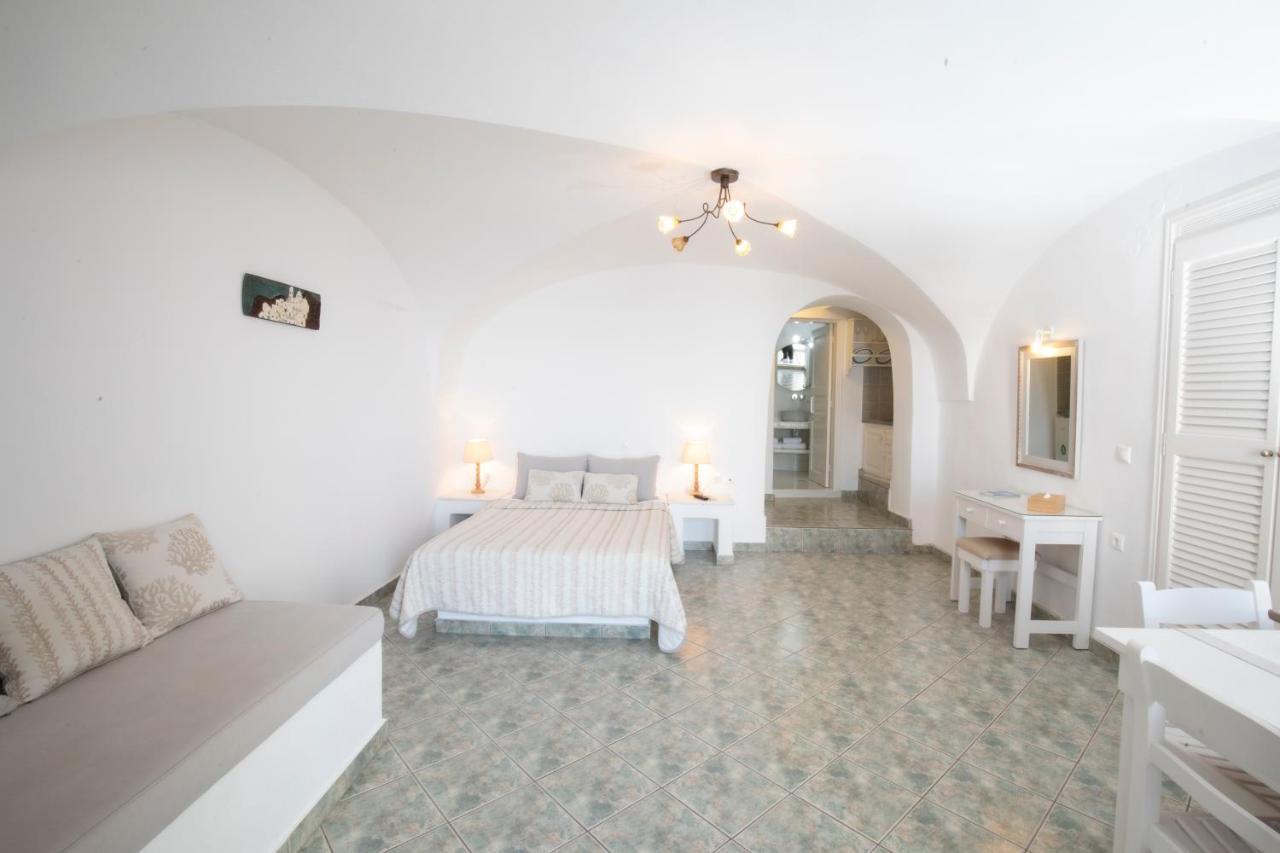 Santorini View Studios - Firostefani Caldera Ngoại thất bức ảnh